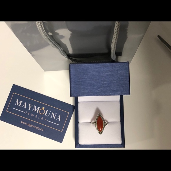 STERLING SILVER RED AGATE MARQUISE MARCASITE RING - Picture 6 of 10